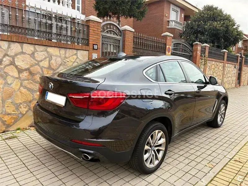 Usado BMW X6 258 HP (189 kW) 2017 Preto SUV
