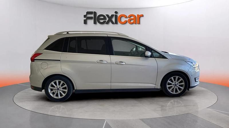 Usado Ford Grand C-Max Titanium 150 CV (110 kW) 2019 Gris Monovolumen