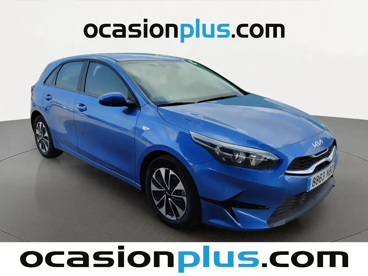 Usado Kia Ceed 100 CV (73 kW) 2025 Azul Utilitario