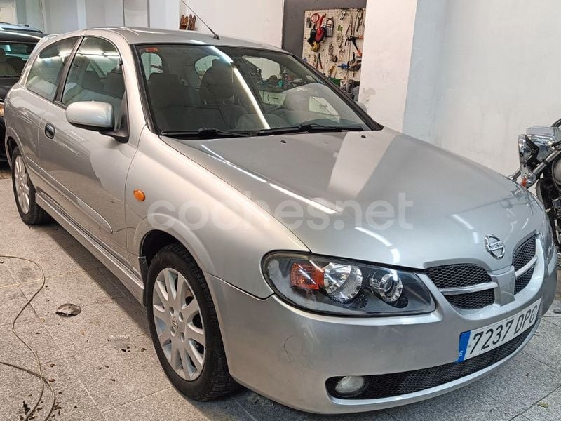 Gris / plata Usado 2006 Nissan Almera Berlina | 2900 € (Precio justo) - Imagen 1/4