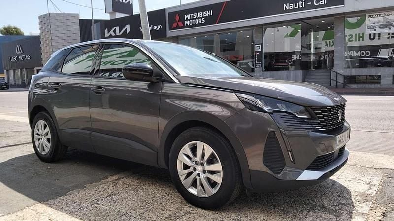 Plateado Usado 2022 Peugeot 3008 Active Monovolumen | 18.890 € (Precio justo) - Imagen 1/4