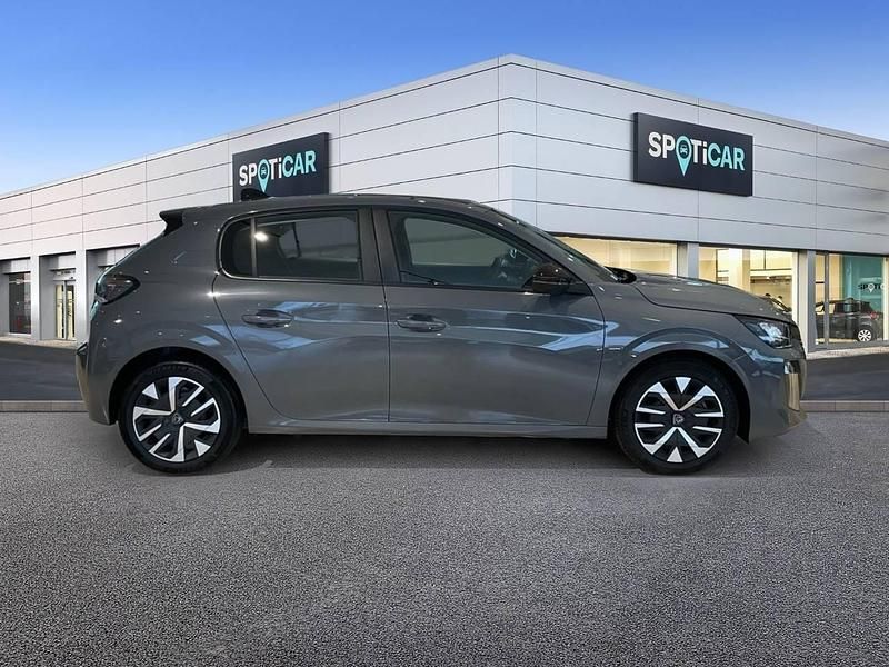 Usado Peugeot 208 Active 100 CV (73 kW) 2024 Gris Utilitario