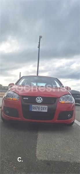 Rojo Usado 2006 VW Golf V GTI Berlina | 8700 € (Precio justo) - Imagen 1/4