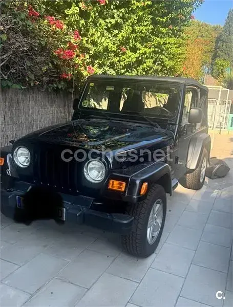 Usado Jeep Wrangler 143 CV (105 kW) 2005 Negro SUV