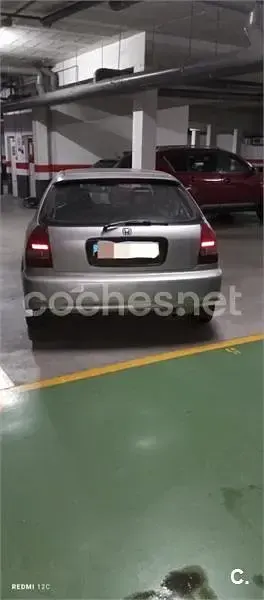 Usado Honda Civic S 90 CV (66 kW) 1999 Gris / plata Berlina