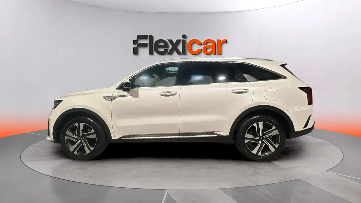 Usado Kia Sorento Plus 232 CV (170 kW) 2023 Blanco SUV