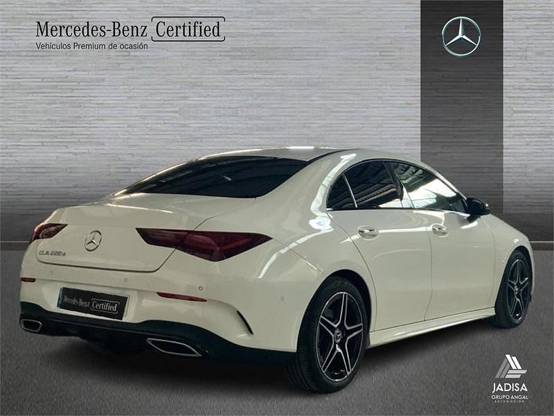 Usado Mercedes CLA220 AMG line 190 CV (139 kW) 2025 Blanco Berlina