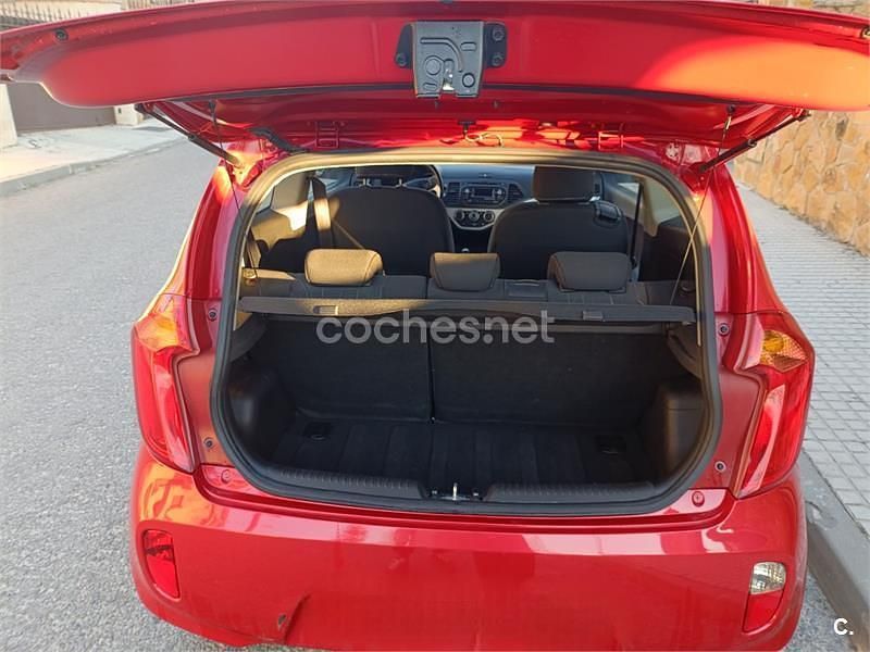 Usado Kia Picanto 69 CV (50 kW) 2014 Rojo Utilitario