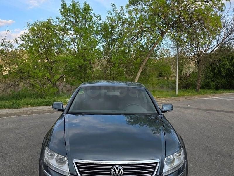 Usado VW Phaeton 225 CV (165 kW) 2006 Azul Berlina