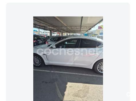 Usado Jaguar XF Classic 190 CV (139 kW) 2013 Blanco Berlina