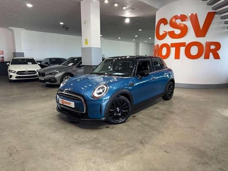 Usado Mini Cooper 136 CV (100 kW) 2023 Azul Utilitario