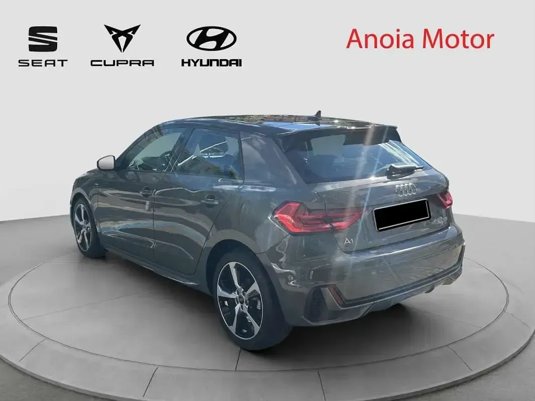 Usado Audi A1 Sportback S-Line 110 CV (80 kW) 2021 Verde Utilitario