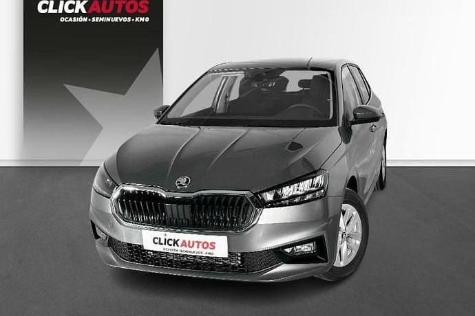 Negro Usado 2024 Skoda Fabia Ambition Utilitario | 15.850 € (Buen precio) - Imagen 1/4