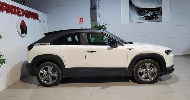 Usado Mazda MX30 107 kW (146 HP) 2021 Branco SUV