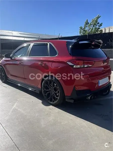 Usado Hyundai i30 N Performance 275 CV (202 kW) 2018 Rojo Berlina