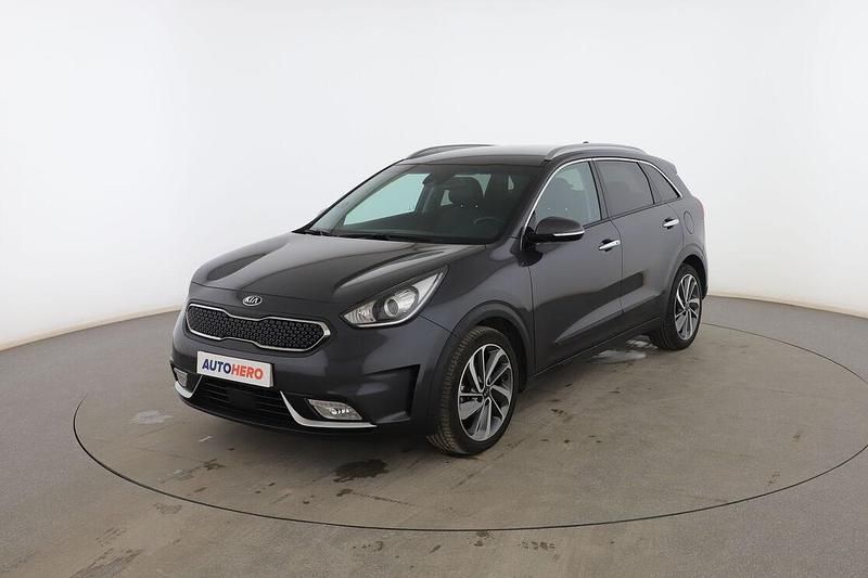 Gris Usado 2016 Kia Niro SUV | 13.399 € (Un poco caro) - Imagen 1/3