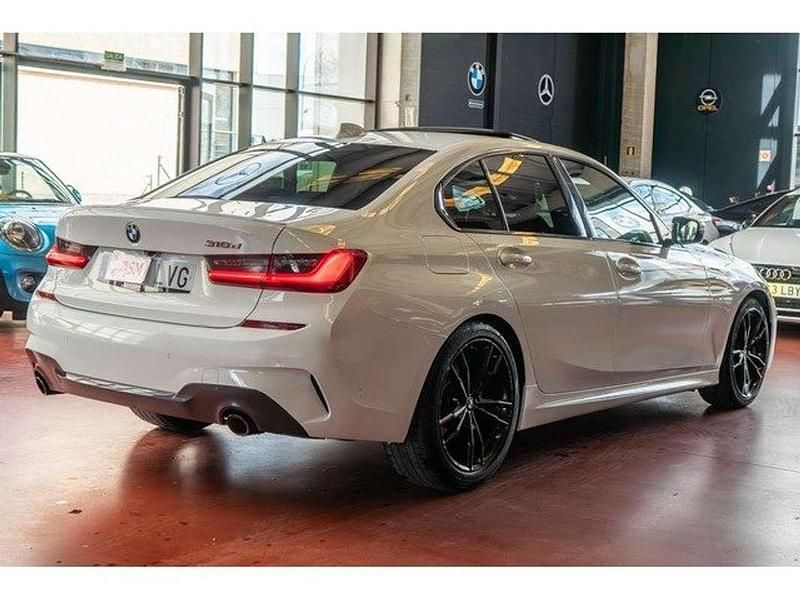 Usado BMW 318 Shadowline 150 CV (110 kW) 2021 Blanco Berlina