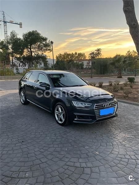 Gris / plata Usado 2019 Audi A4 S-Line Familiar | 20.300 € (Buen precio) - Imagen 1/4