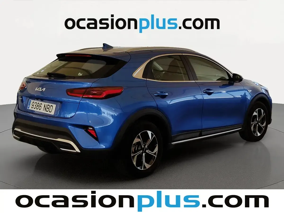 Usado Kia XCeed 101 CV (74 kW) 2025 Azul SUV