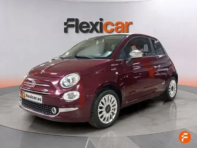 Usado Fiat 500 Dolcevita 70 CV (51 kW) 2021 Rojo Utilitario