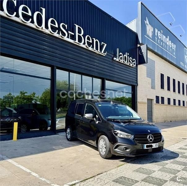 Usado Mercedes Citan 113 131 CV (96 kW) 2021 Negro Familiar