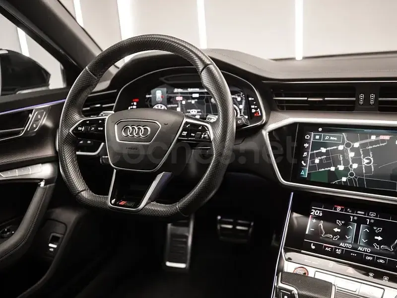 Usado Audi RS6 600 CV (441 kW) 2021 Negro Familiar
