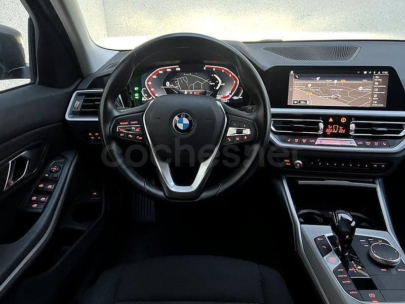 Usado BMW 320e 190 CV (139 kW) 2021 Gris / plata Familiar