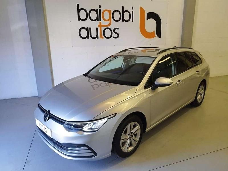 Gris Usado 2021 VW Golf VIII Life Familiar | 19.990 € (Precio justo) - Imagen 1/4