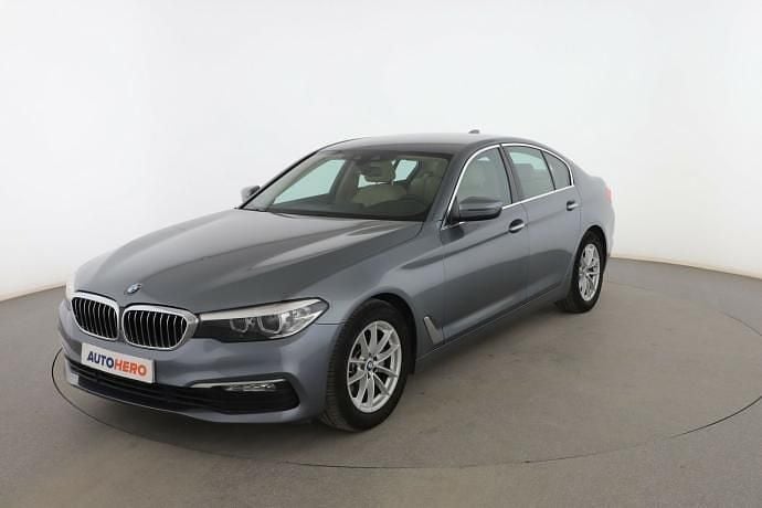 Gris Usado 2018 BMW 520 Comfort Edition Berlina | 22.499 € (Precio justo) - Imagen 1/3