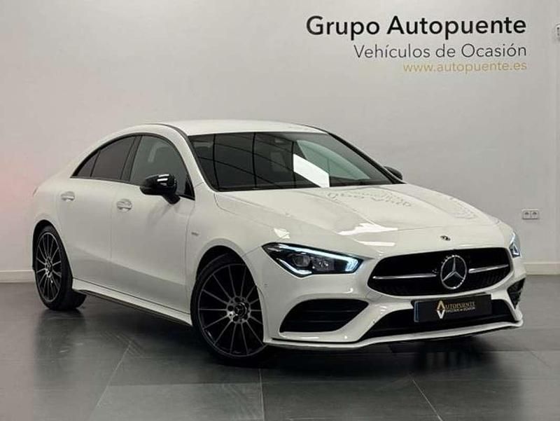 Blanco Usado 2021 Mercedes CLA250 AMG Berlina | 31.990 € (Buen precio) - Imagen 1/4
