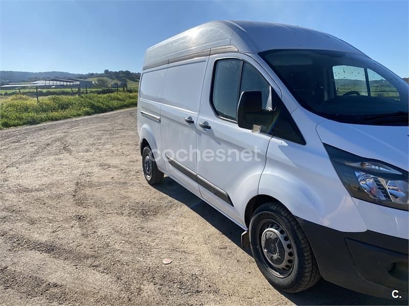 Usado Ford Tourneo Titanium 125 CV (91 kW) 2016 Blanco Monovolumen