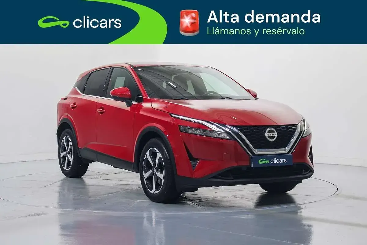 Usado Nissan Qashqai N-Connecta 140 CV (102 kW) 2021 Rojo SUV