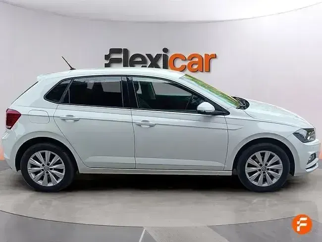 Usado VW Polo Sportline 115 CV (84 kW) 2018 Blanco Utilitario