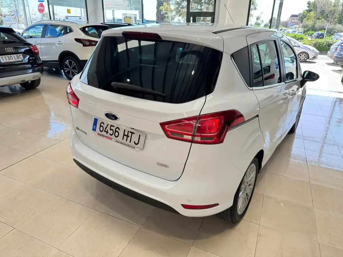 Usado Ford B-MAX Titanium 95 CV (69 kW) 2013 Blanco Monovolumen