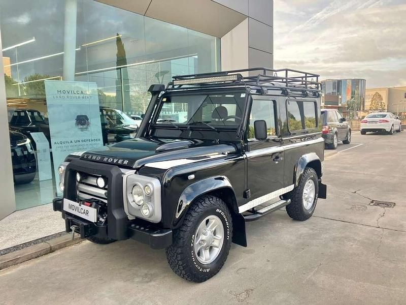 Usado Land Rover Defender SE 122 CV (89 kW) 2008 Negro Familiar
