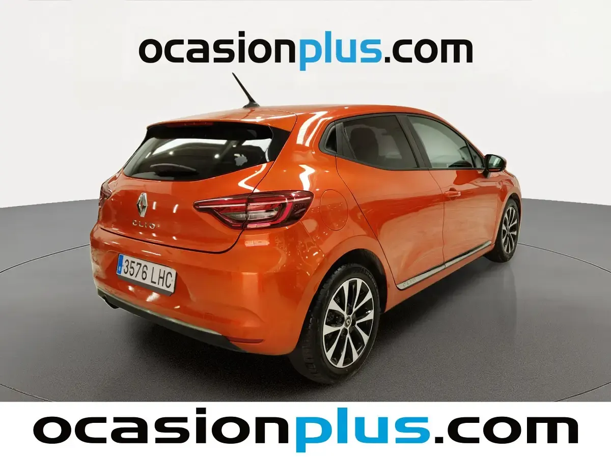 Usado Renault Clio Intens 72 CV (52 kW) 2020 Naranja Utilitario