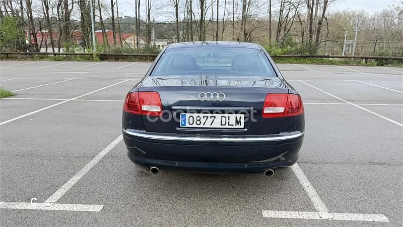 Usado Audi A8 335 CV (246 kW) 2005 Azul Berlina