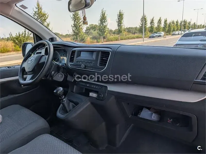 Usado Toyota Proace Verso 120 CV (88 kW) 2021 Blanco Familiar
