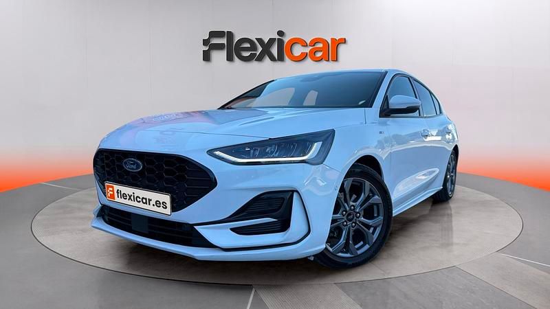Usado Ford Focus ST-Line 155 CV (114 kW) 2024 Blanco Berlina