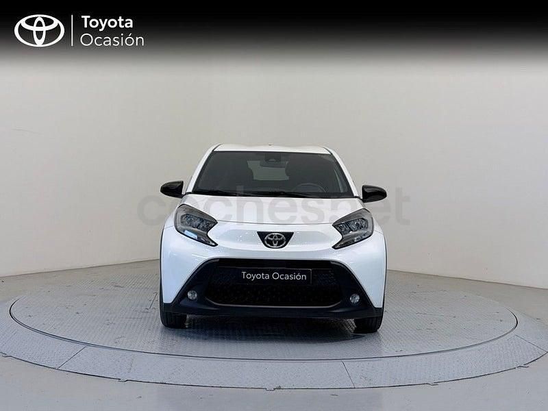 Usado Toyota Aygo X Play 72 CV (52 kW) 2025 Blanco SUV