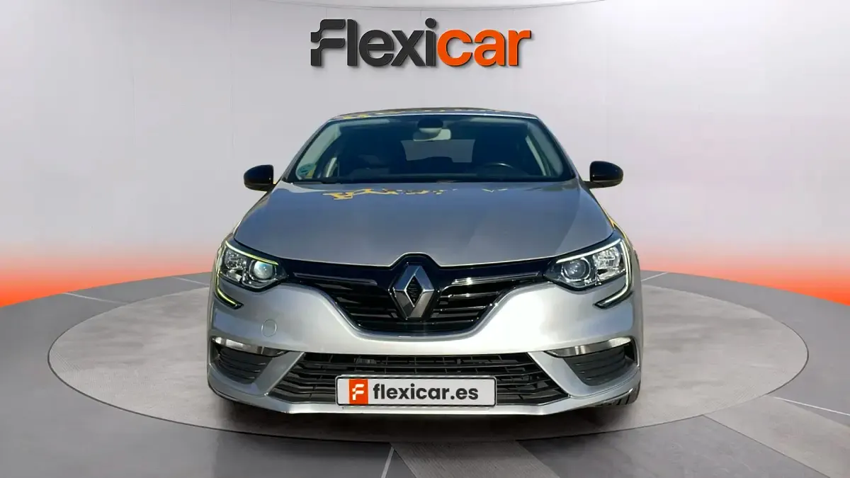 Usado Renault Mégane LIMITED 140 CV (102 kW) 2020 Gris Berlina
