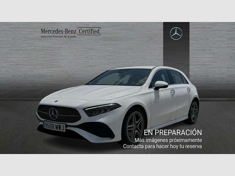 Blanco Usado 2024 Mercedes A200 Berlina | 34.990 € (Precio justo) - Imagen 1/4