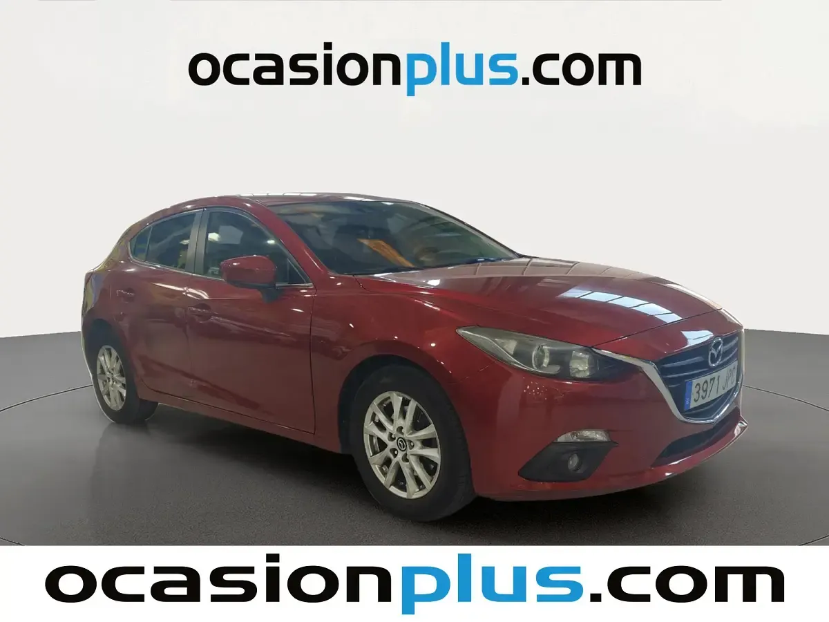 Usado Mazda 3 Style 120 CV (88 kW) 2016 Rojo Utilitario