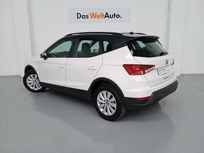 Usado Seat Arona Style 115 CV (84 kW) 2025 Blanco SUV