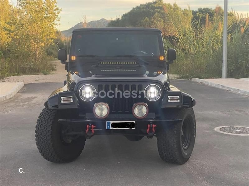 Usado Jeep Wrangler 177 CV (130 kW) 2003 Negro SUV
