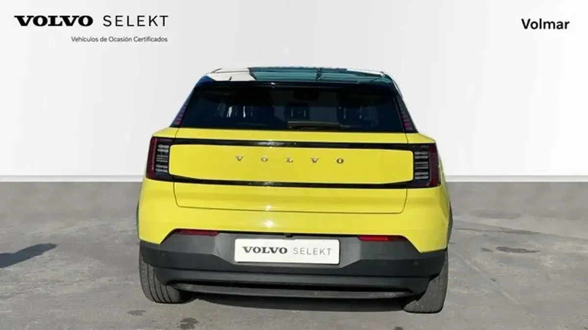 Usado Volvo EX30 Plus 200 kW (272 CV) 2024 SUV