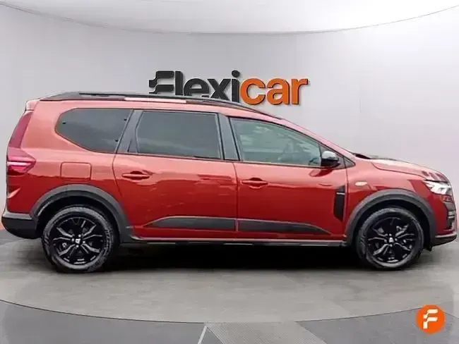Usado Dacia Jogger Extreme 110 CV (80 kW) 2022 Naranja Monovolumen