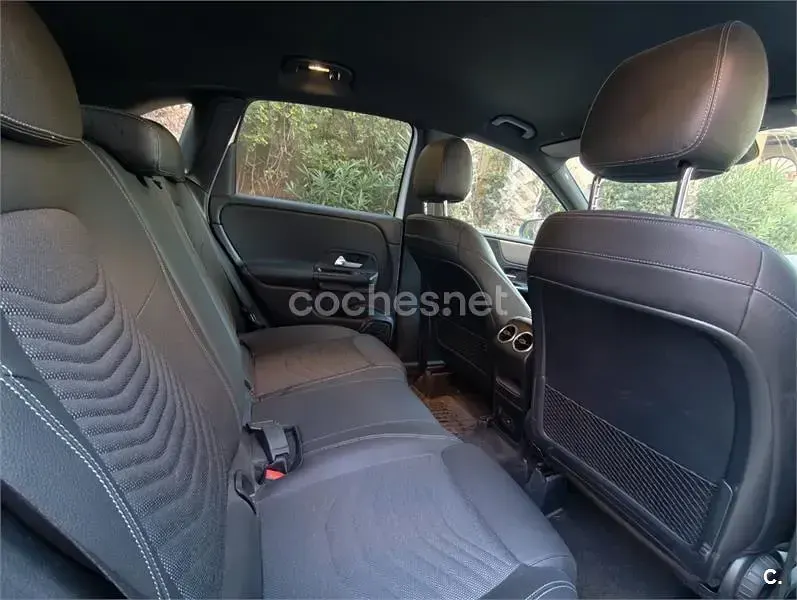 Usado Mercedes B200 150 CV (110 kW) 2021 Blanco Utilitario