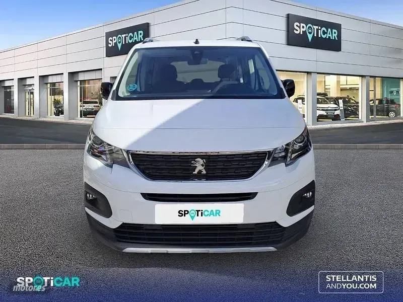 Usado Peugeot Rifter Allure 130 CV (95 kW) 2022 Blanco Monovolumen