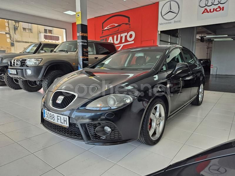 Negro Usado 2007 Seat Leon FR Berlina | 8299 € (Precio justo) - Imagen 1/4
